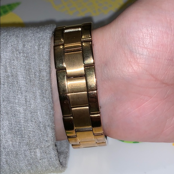 🌹Rose Gold Coach Watch🌹 - Picture 5 of 6